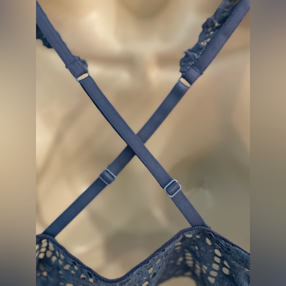 Aerie Bralette - Picture 6 of 7